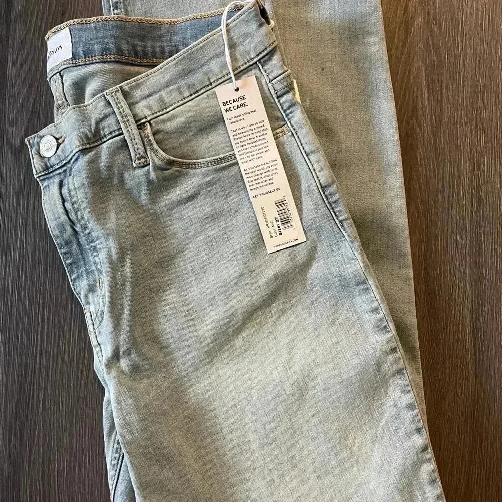 New Natalie Jeans by Hudson - new with tags size 27🌺🌿🌱🍄‍🟫😌